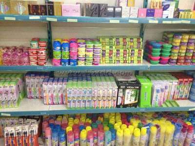 兩元店日用品批發(fā)進貨指南 從零開始的渠道選擇